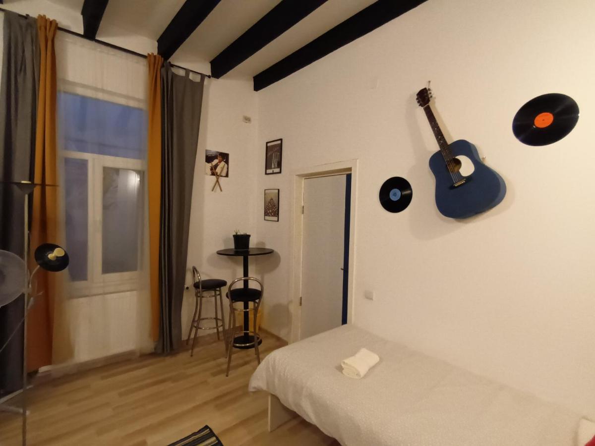 Casa Liveni Lägenhet Bukarest Exteriör bild