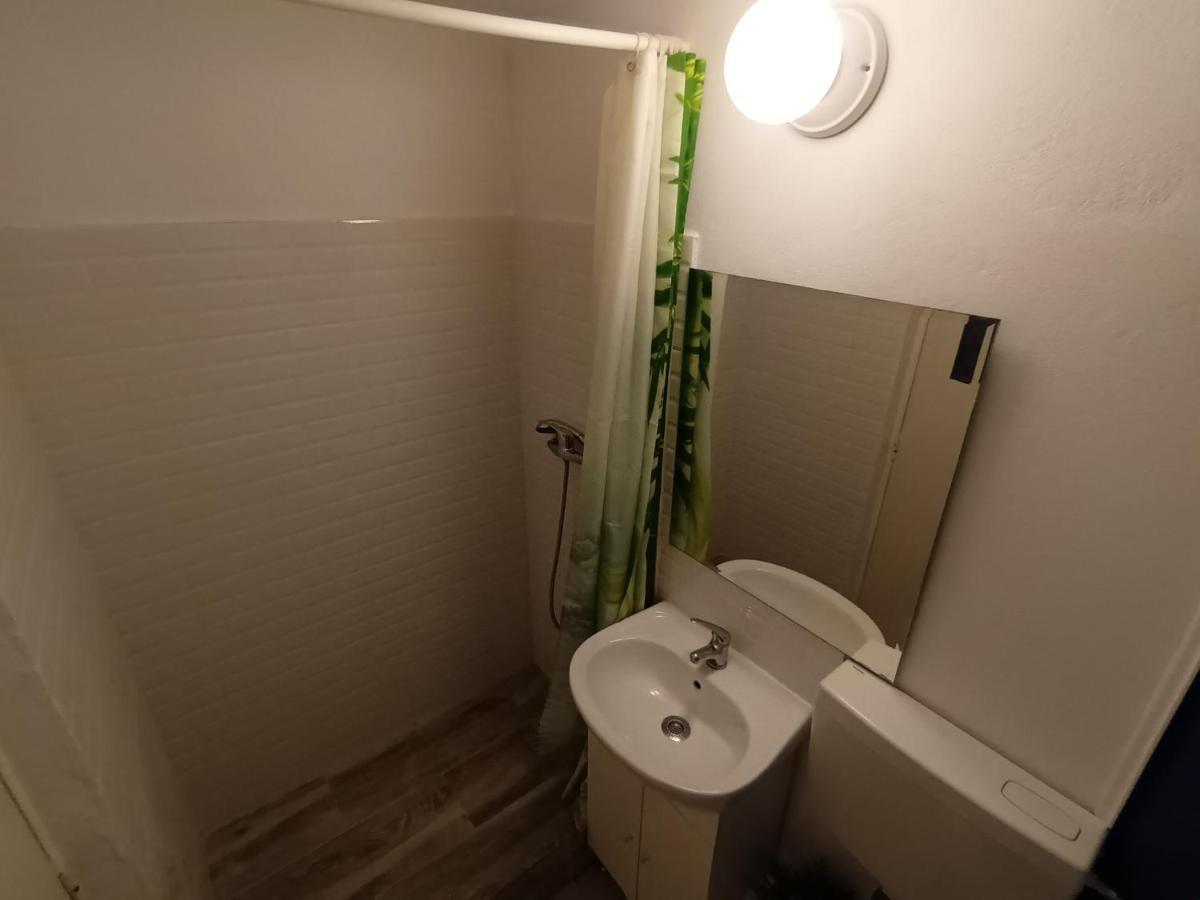 Casa Liveni Lägenhet Bukarest Exteriör bild