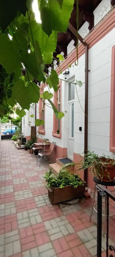 Casa Liveni Lägenhet Bukarest Exteriör bild